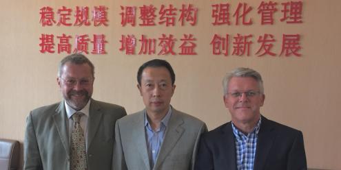Professor Miao (centre), Associate Professor Andy Unger (left) and Associate Professor Chris Shepherd (right)